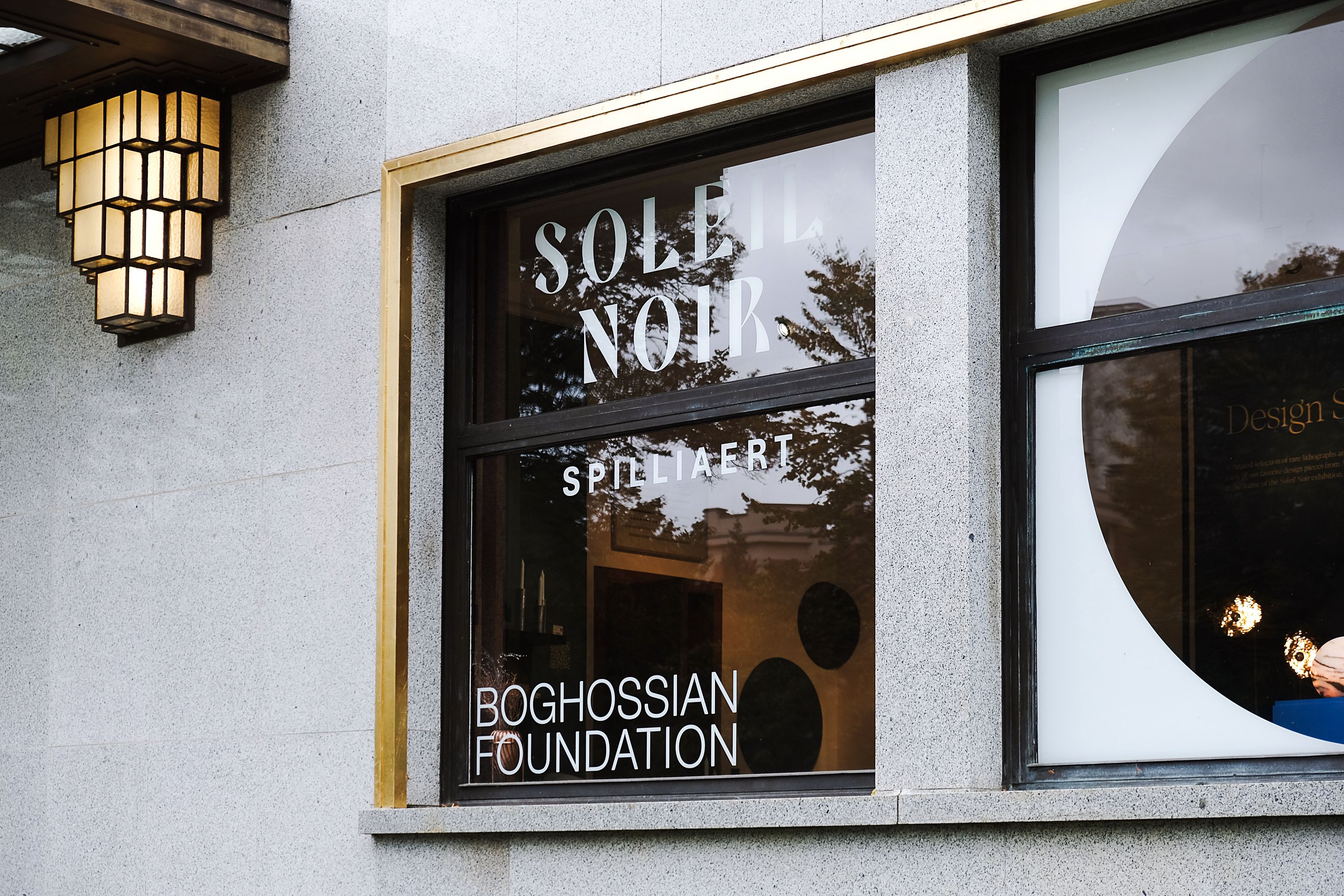 Villa Empain Show Pairs Léon Spilliaert With Ensor, Tuymans in 'Soleil Noir'